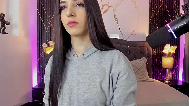 Snapshot of devlin_violett chatting on November 2025 09:24:01 PM devlin violett online show from November 2025 09:24:01 PM