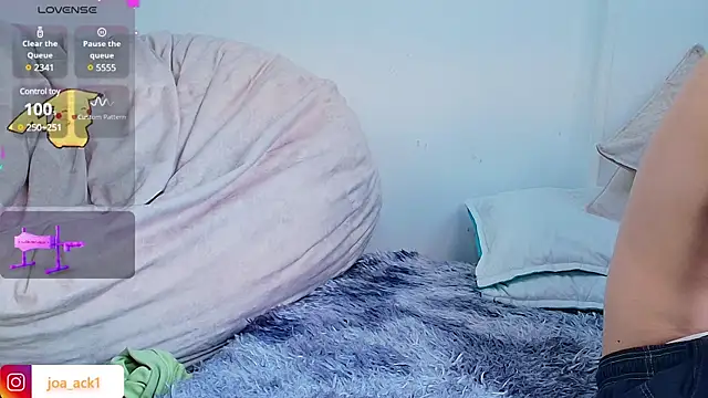 Snapshot of Levii_Ackermann chatting on March 2025 06:21:02 PM Levii Ackermann online show from March 2025 06:21:02 PM