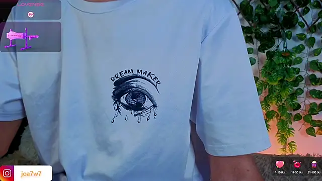 Snapshot of Levii_Ackermann chatting on September 2025 12:51:02 PM Levii Ackermann online show from September 2025 12:51:02 PM