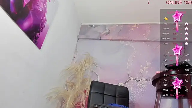 VALERIAQUEENTS online show from September 2025 01:11:02 PM