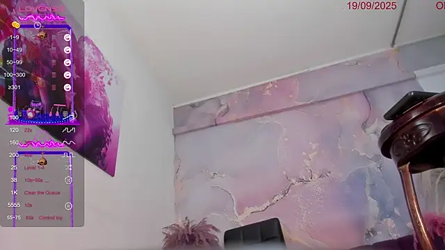 VALERIAQUEENTS online show from September 2025 12:39:01 PM