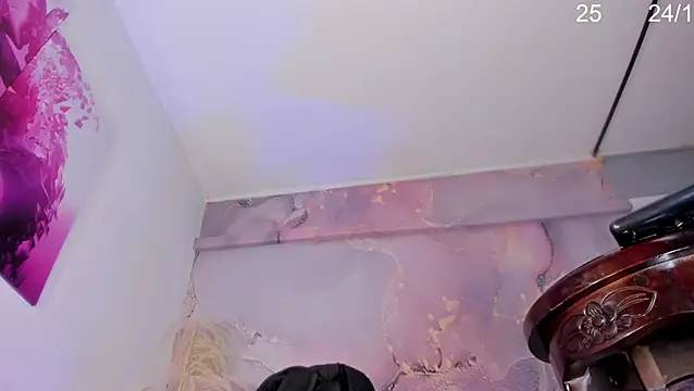 VALERIAQUEENTS online show from October 2025 12:56:01 PM