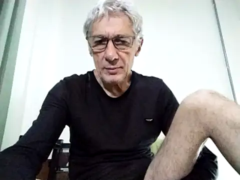 BIGUNCUTHARDCOCK online show from March 2025 12:43:01 AM