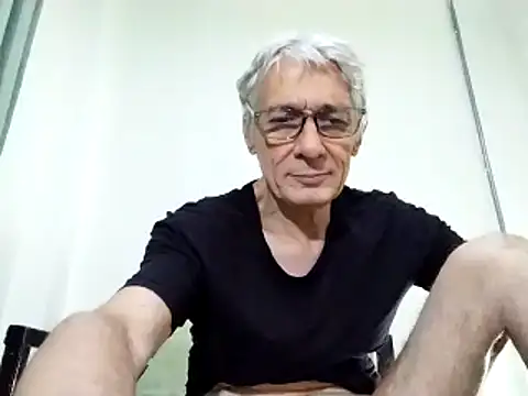 BIGUNCUTHARDCOCK online show from March 2025 01:07:02 PM