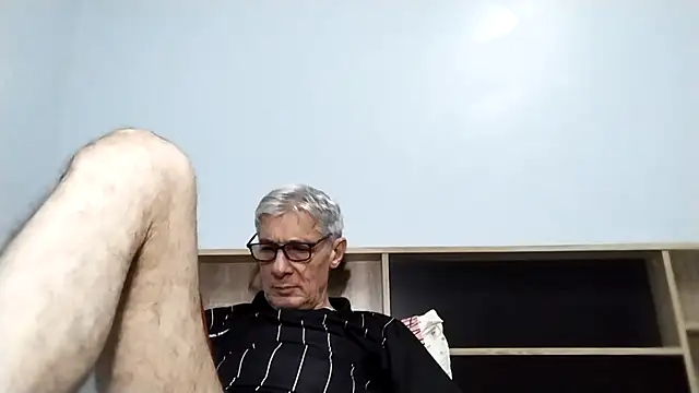 BIGUNCUTHARDCOCK online show from September 2025 01:01:01 PM