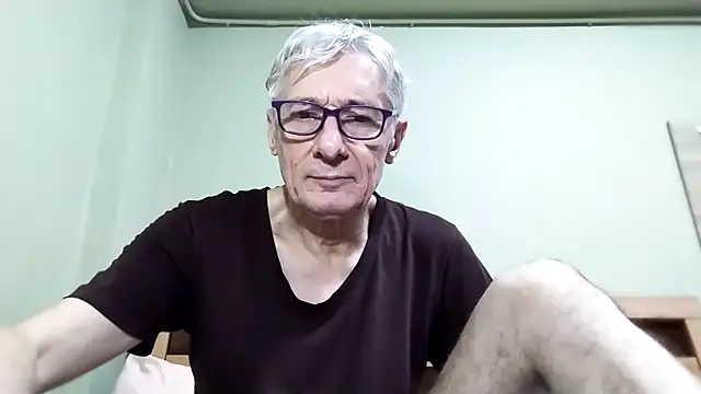 BIGUNCUTHARDCOCK online show from October 2025 02:17:01 AM