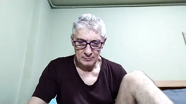 BIGUNCUTHARDCOCK online show from October 2025 01:17:02 AM