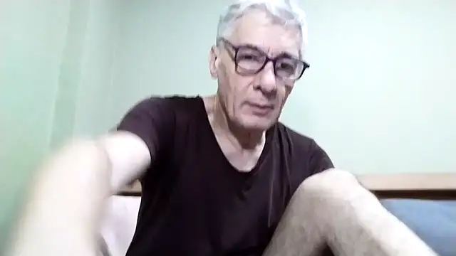 BIGUNCUTHARDCOCK online show from October 2025 01:07:02 AM