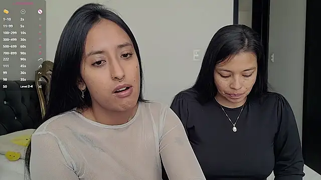 Snapshot of 2SummerLove1 chatting on December 2024 03:53:02 PM 2SummerLove1 online show from December 2024 03:53:02 PM