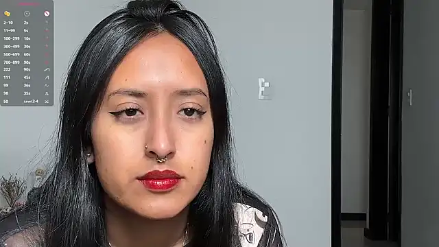 Snapshot of 2SummerLove1 chatting on March 2025 08:29:02 PM 2SummerLove1 online show from March 2025 08:29:02 PM