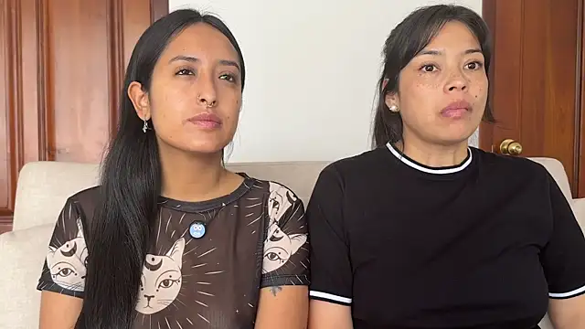 Snapshot of 2SummerLove1 chatting on October 2025 01:59:02 PM 2SummerLove1 online show from October 2025 01:59:02 PM