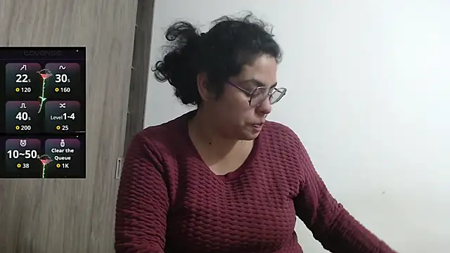 Anne purple online show from November 2025 01:56:02 PM