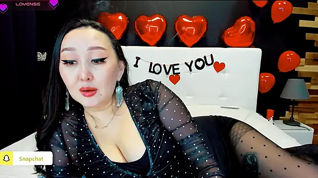 Julianna Jami online show from March 2025 02:34:01 PM