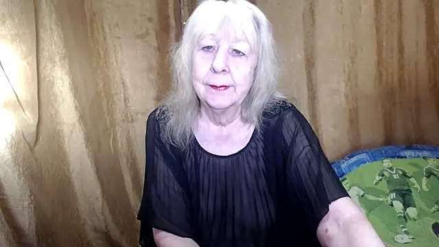 Snapshot of _Estelitta_5 chatting on February 2025 06:35:01 AM Estelitta 5 online show from February 2025 06:35:01 AM