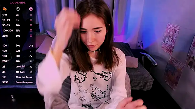 ashleyro1 online show from November 2025 01:21:02 PM