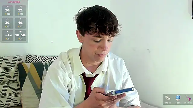 Tomy Rox online show from October 2025 03:50:02 AM