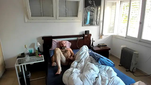 Snapshot of CTPuIITu3 chatting on March 2025 05:54:01 AM CTPuIITu3 online show from March 2025 05:54:01 AM