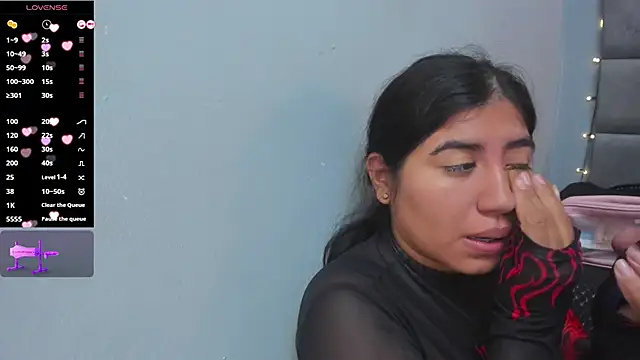 hottie mine  online show from December 2024 08:04:01 PM