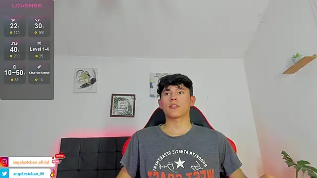 Angel esteban fx online show from October 2025 03:03:02 AM