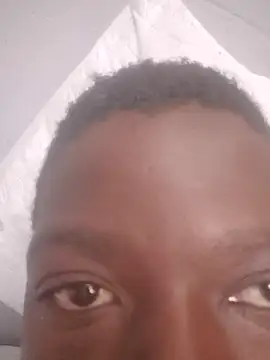 Snapshot of lazyeyes chatting on October 2025 08:36:02 AM lazyeyes online show from October 2025 08:36:02 AM