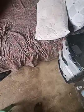 Snapshot of lazyeyes chatting on November 2025 08:37:02 AM lazyeyes online show from November 2025 08:37:02 AM