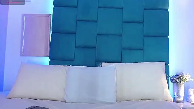 hannacruzsj online show from December 2024 06:31:01 PM