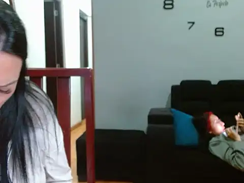Snapshot of Laura_martin_ chatting on January 2025 10:08:02 PM Laura martin online show from January 2025 10:08:02 PM