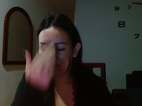 Snapshot of Laura_martin_ chatting on February 2025 08:50:01 AM Laura martin online show from February 2025 08:50:01 AM