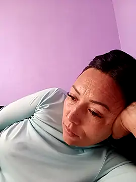 Snapshot of Laura_martin_ chatting on March 2025 05:33:02 PM Laura martin online show from March 2025 05:33:02 PM