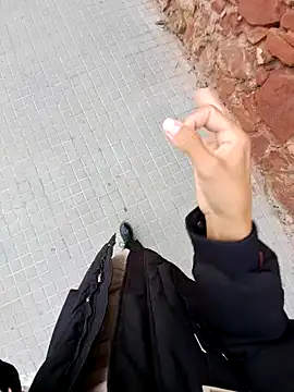 Snapshot of SexyErola27 chatting on December 2024 10:50:01 AM SexyErola27 online show from December 2024 10:50:01 AM