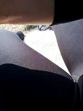 Snapshot of SexyErola27 chatting on January 2025 11:38:02 AM SexyErola27 online show from January 2025 11:38:02 AM