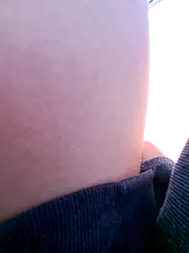 Snapshot of SexyErola27 chatting on March 2025 01:28:01 PM SexyErola27 online show from March 2025 01:28:01 PM