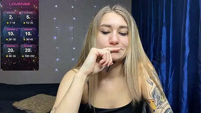 Silvia Shugarr online show from January 2025 08:14:02 PM