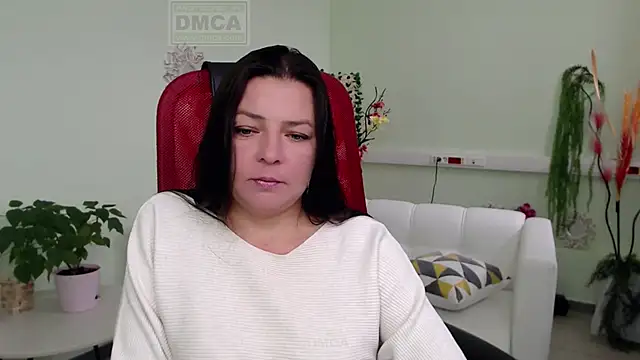 Snapshot of Lily_flower7 chatting on September 2025 05:43:02 AM Lily flower7 online show from September 2025 05:43:02 AM