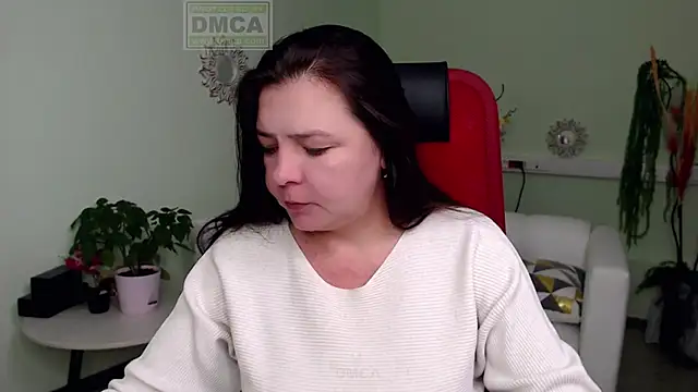 Snapshot of Lily_flower7 chatting on October 2025 05:52:02 AM Lily flower7 online show from October 2025 05:52:02 AM