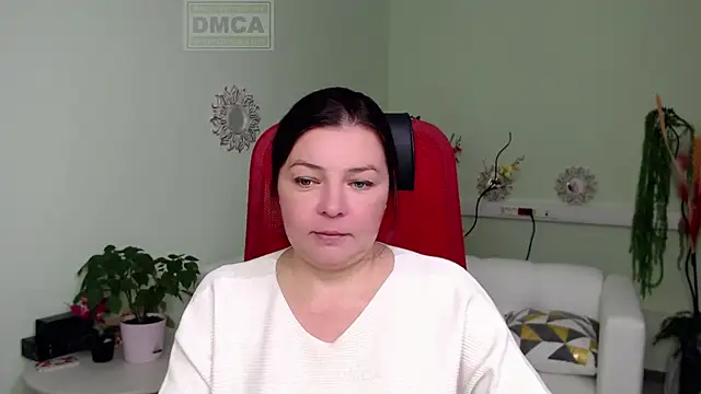 Snapshot of Lily_flower7 chatting on October 2025 04:57:01 AM Lily flower7 online show from October 2025 04:57:01 AM