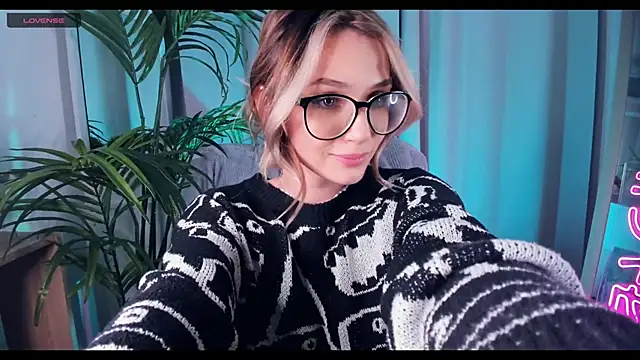 MelissaTetris online show from February 2025 03:27:01 PM