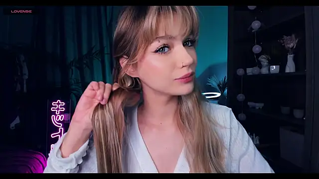 Snapshot of MelissaTetris chatting on October 2025 08:20:02 AM MelissaTetris online show from October 2025 08:20:02 AM