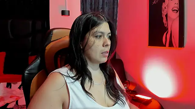 martina foxy  online show from January 2025 11:56:02 AM