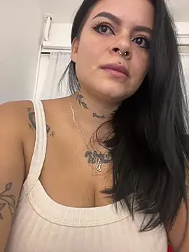 ivanna rivera online show from December 2024 09:39:02 PM