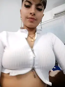ivanna rivera online show from December 2024 06:10:01 PM
