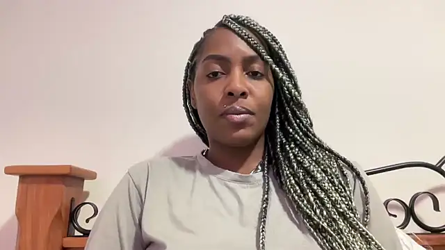 marisilva br online show from October 2025 11:05:02 PM