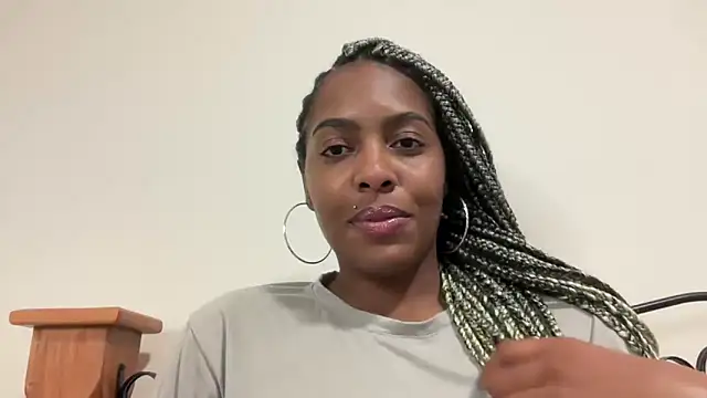 marisilva br online show from October 2025 02:12:02 AM