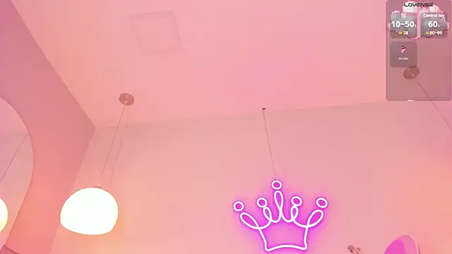 Snapshot of violeth_hill chatting on September 2025 07:47:02 PM violeth hill online show from September 2025 07:47:02 PM