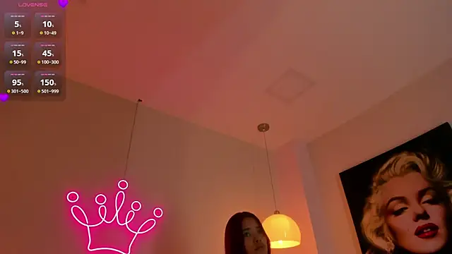 Snapshot of violeth_hill chatting on October 2025 07:58:02 PM violeth hill online show from October 2025 07:58:02 PM