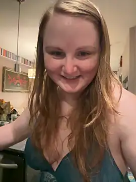 Snapshot of GingerSnap33 chatting on October 2025 02:34:01 AM GingerSnap33 online show from October 2025 02:34:01 AM