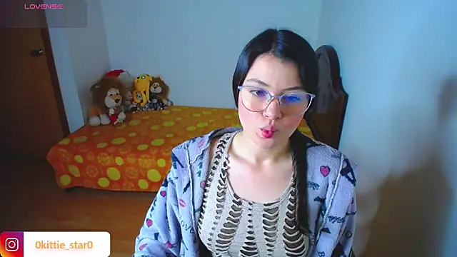 Snapshot of juli05star20 chatting on March 2025 03:49:02 PM juli05star20 online show from March 2025 03:49:02 PM