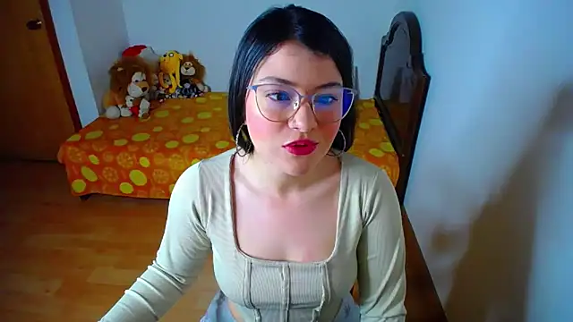 Snapshot of juli05star20 chatting on March 2025 11:45:02 AM juli05star20 online show from March 2025 11:45:02 AM