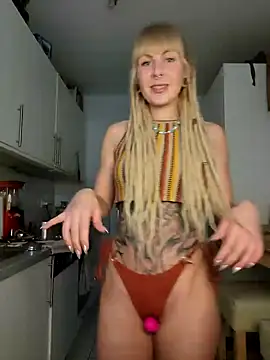 Snapshot of Jenna-Lia chatting on December 2024 07:47:02 AM Jenna-Lia online show from December 2024 07:47:02 AM