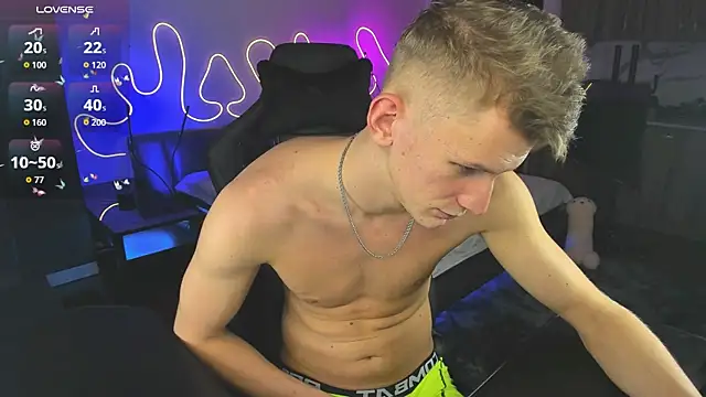 Brad Maloney online show from October 2025 07:38:01 PM